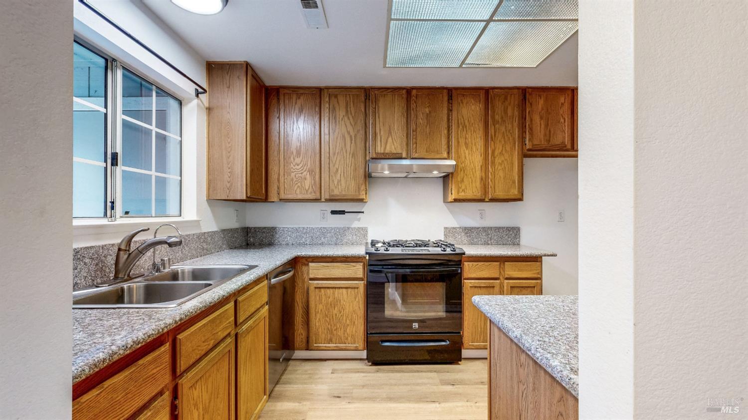 1770 Marlow Road Santa Rosa, CA 95401 - Photo 16 of 56