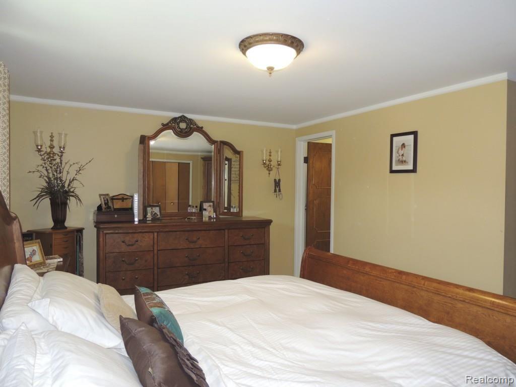 8664 Chicago Road Warren, MI 48093 - Photo 19 of 34 DSCN3761.jpg