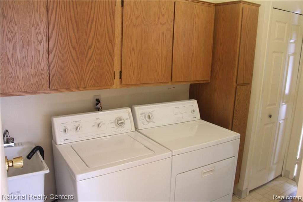 534 Tennyson Rochester Hills, MI 48307 - Photo 26 of 29