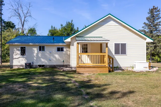 $259,900 | 6825 Riverside Road, Evart, MI 49631