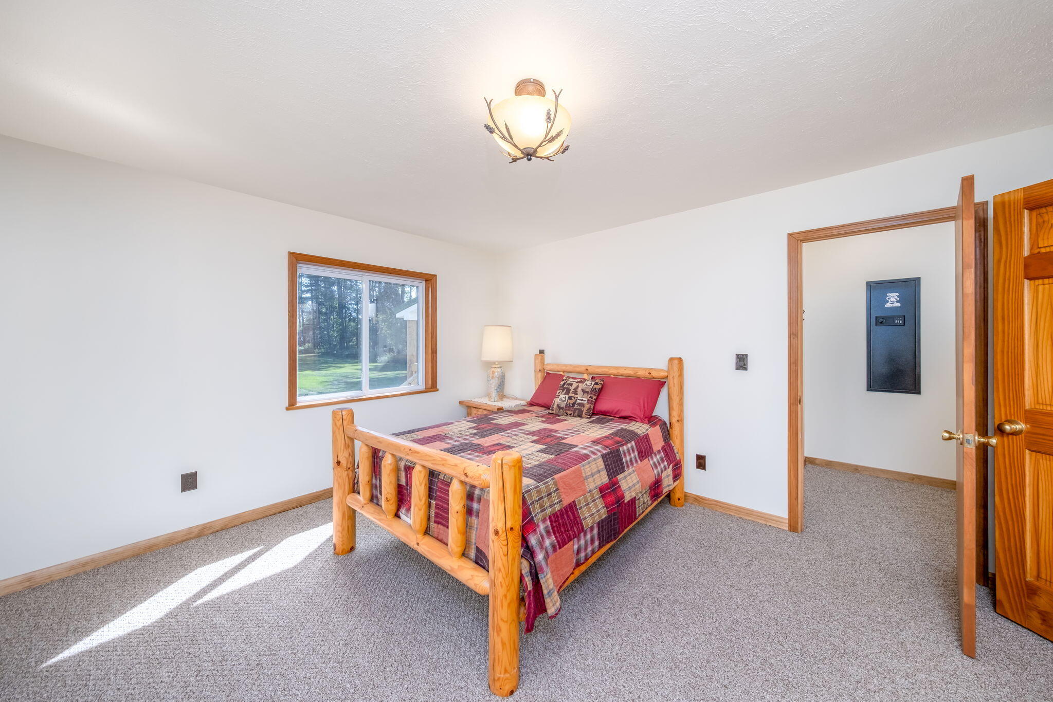 6825 Riverside Road Evart, MI 49631 - Photo 8 of 39 37-web-or-mls-DSCF0626-Edit