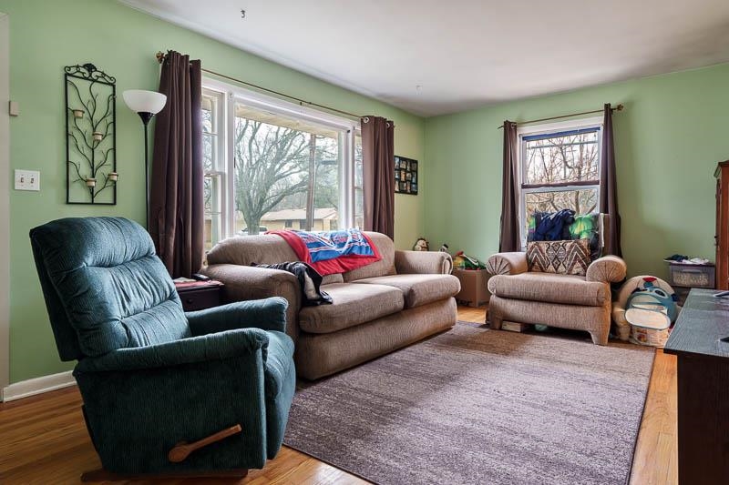 3715 Rural Street Rockford, IL 61107 - Photo 10 of 35 a living room with furniture and a large window