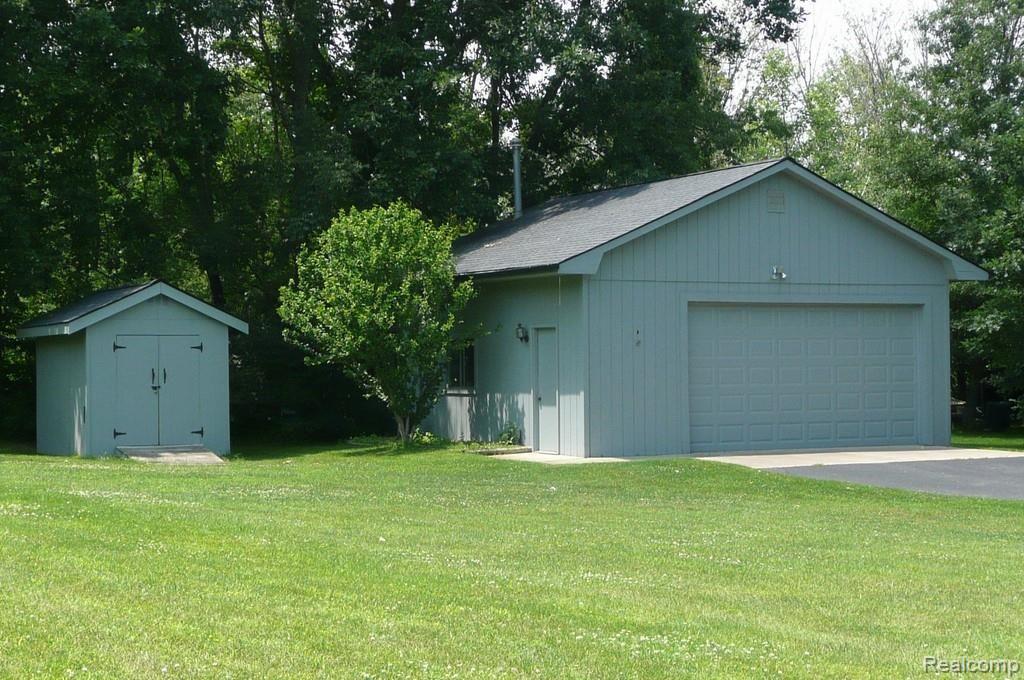 64520 Miller Road Washington, MI 48095 - Photo 6 of 10 pole barn (Copy).jpg