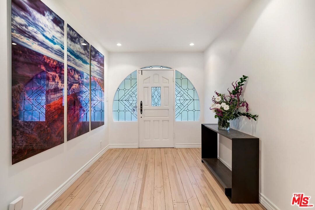 3389 Wrightview Place Studio City, CA 91604 - Photo 4 of 20 a view of entryway with wooden floor