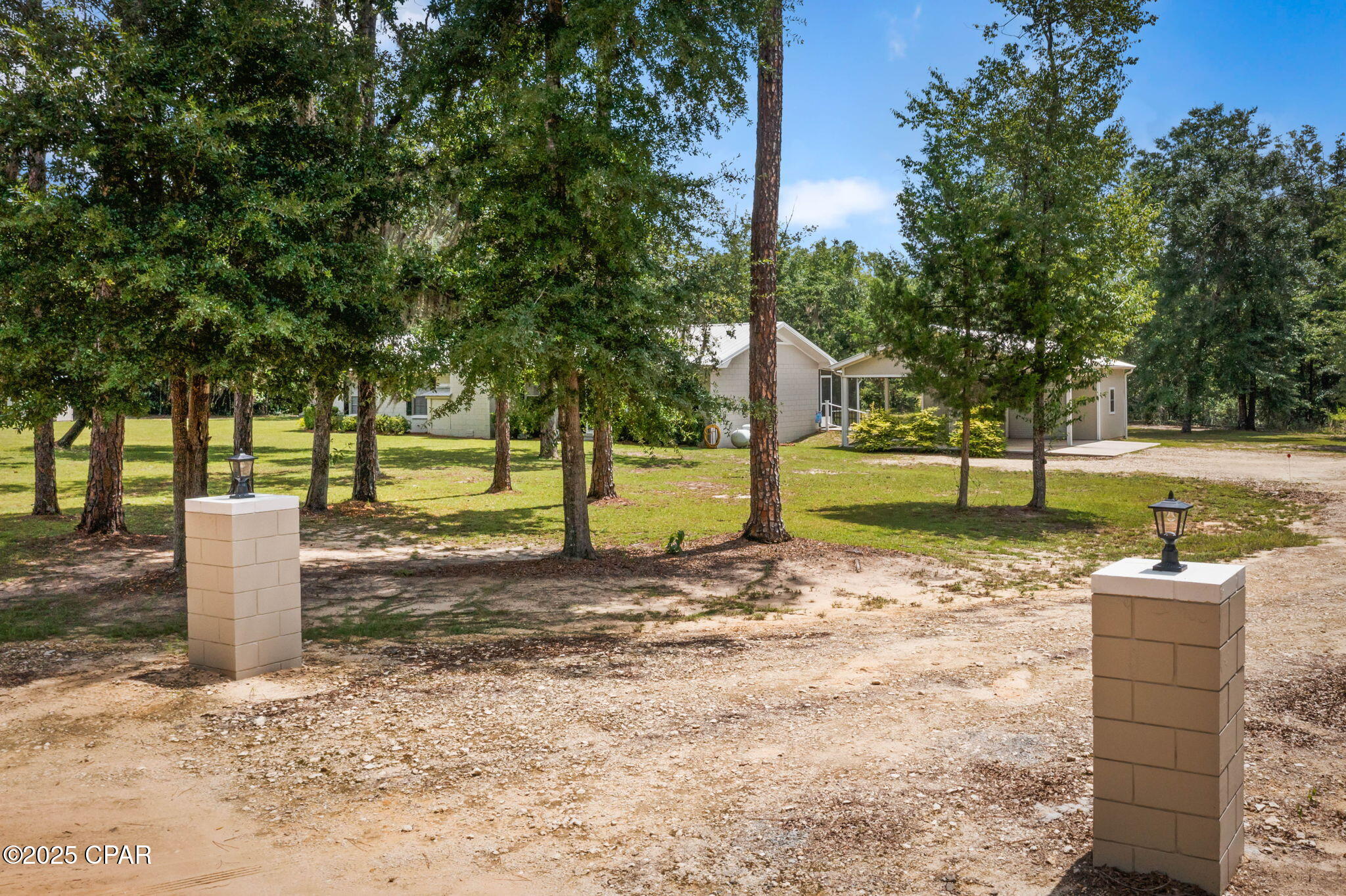 2259 Jewel Road Alford, FL 32420 - Photo 22 of 43 Gallery Image 22