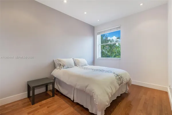 $15,995 | 1651 Northeast 196th Street, Miami, FL 33180