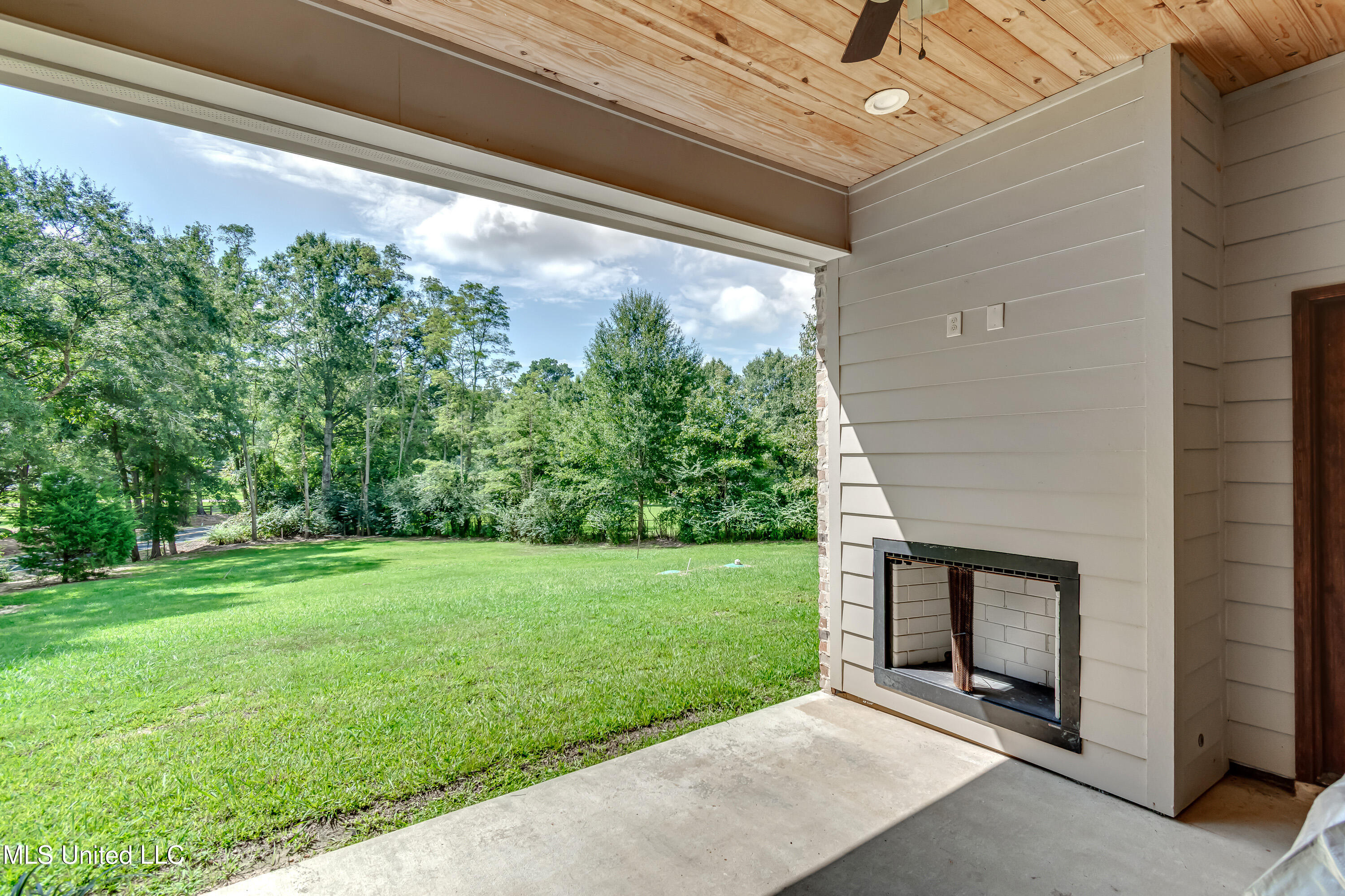 3926 Highway 80 Brandon, MS 39042 - Photo 13 of 68 3926 US 80-14