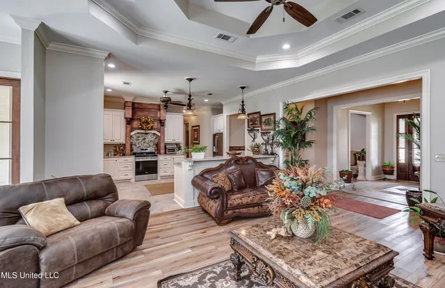 $499,800 | 3926 Highway 80, Brandon, MS 39042