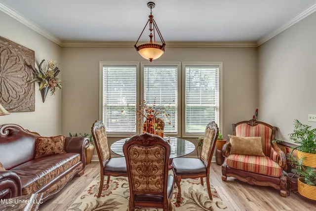 $499,800 | 3926 Highway 80, Brandon, MS 39042