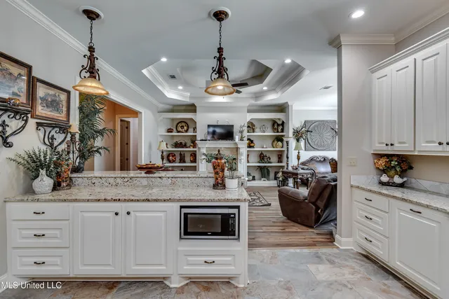 $499,800 | 3926 Highway 80, Brandon, MS 39042