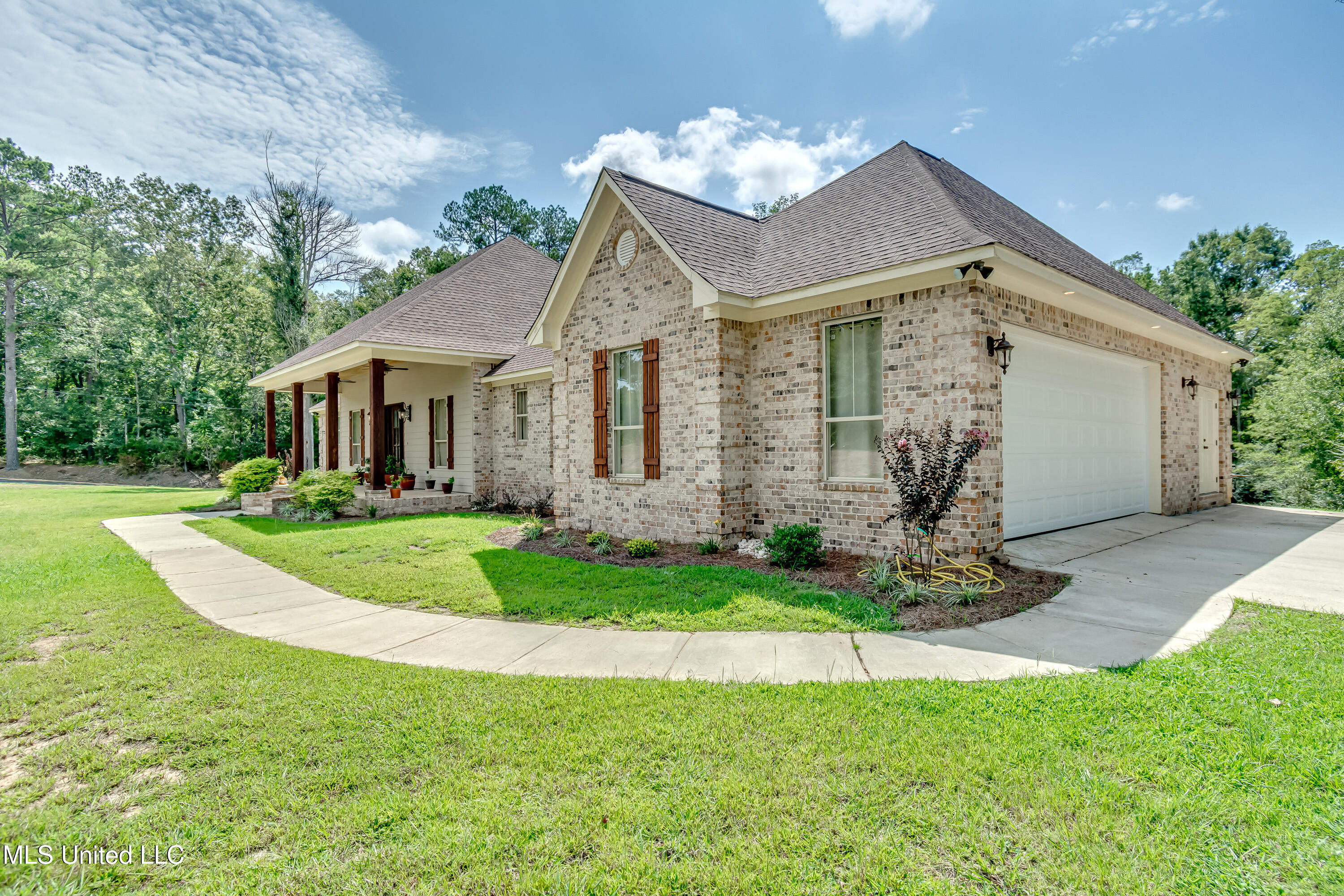 3926 Highway 80 Brandon, MS 39042 - Photo 5 of 68 3926 US 80-6