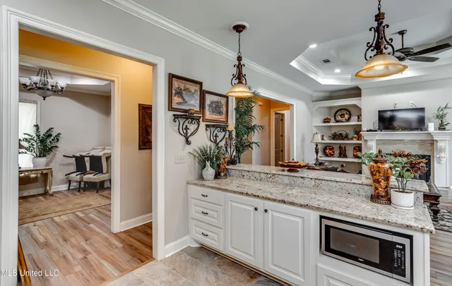 $499,800 | 3926 Highway 80, Brandon, MS 39042