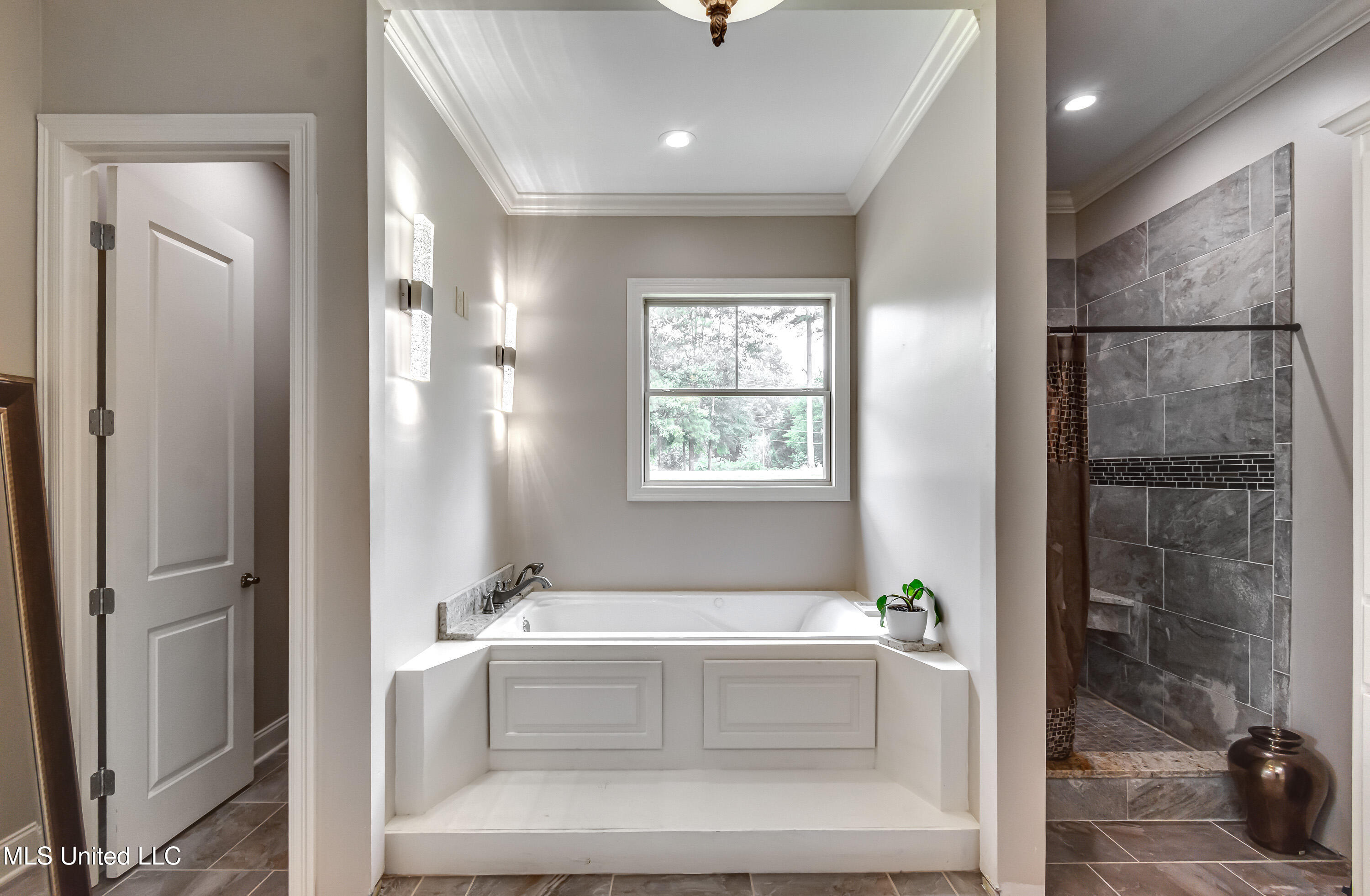 3926 Highway 80 Brandon, MS 39042 - Photo 63 of 68 3926 US 80-64