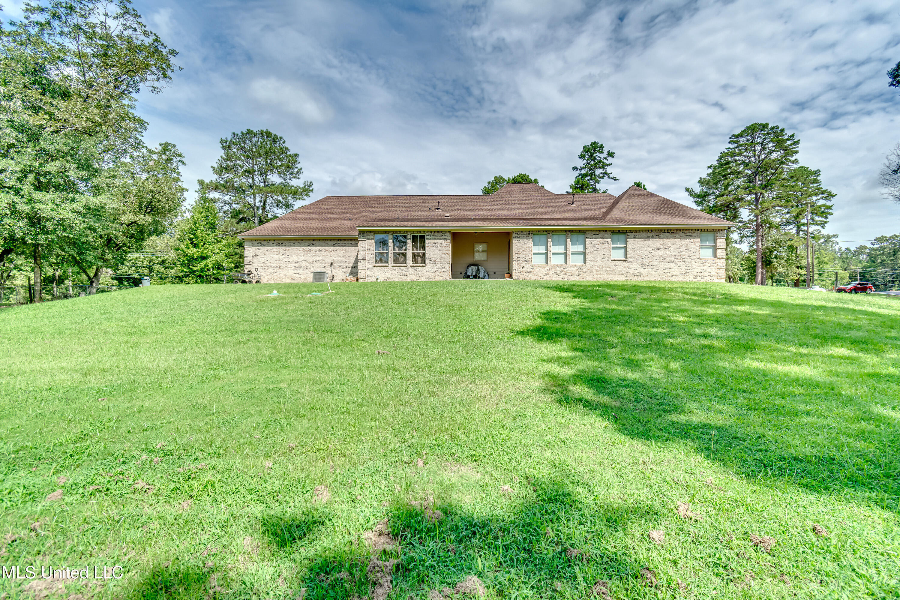 3926 Highway 80 Brandon, MS 39042 - Photo 10 of 68 3926 US 80-11