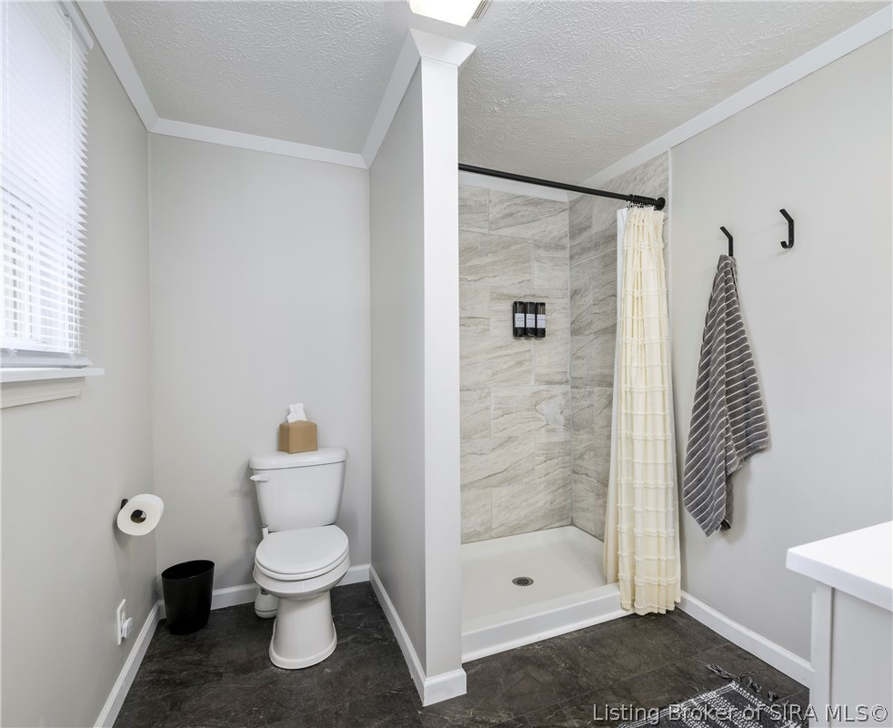 8681 Cooks Mill Road Georgetown, IN 47122 - Photo 23 of 44