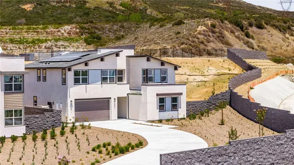 $997,990 | 16094 Butterfly Drive, Fontana, CA 92336
