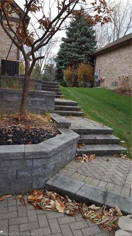 1740 Mackwood Road Rochester Hills, MI 48307 - Photo 30 of 31