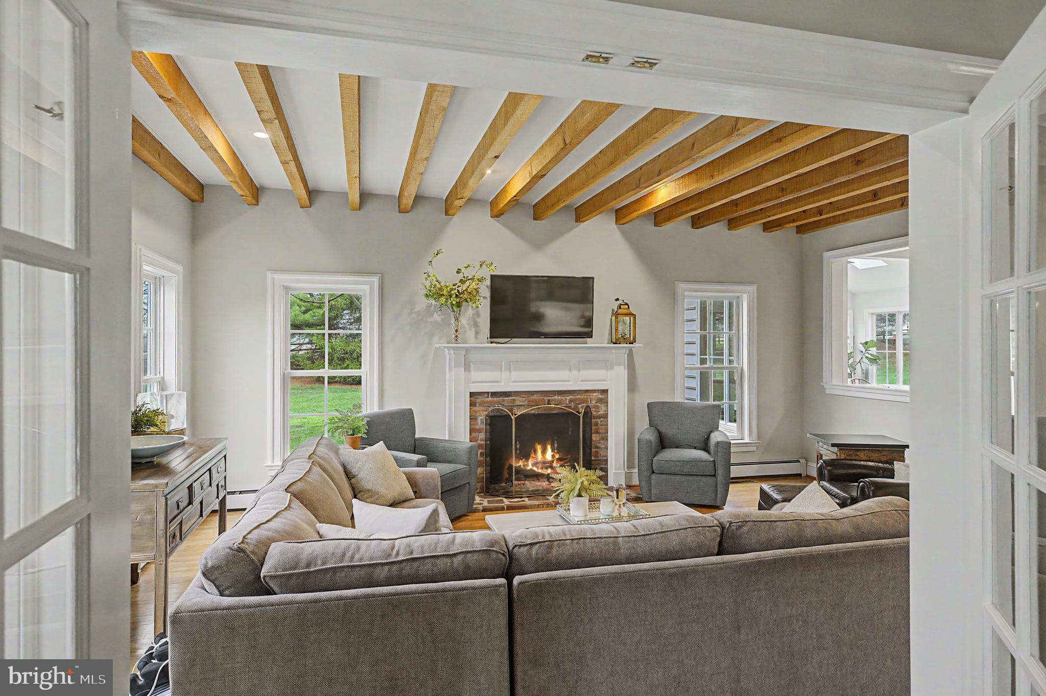 2047 Shearer Road Lansdale, PA 19446 - Photo 11 of 51 Family Room With Wood Beams