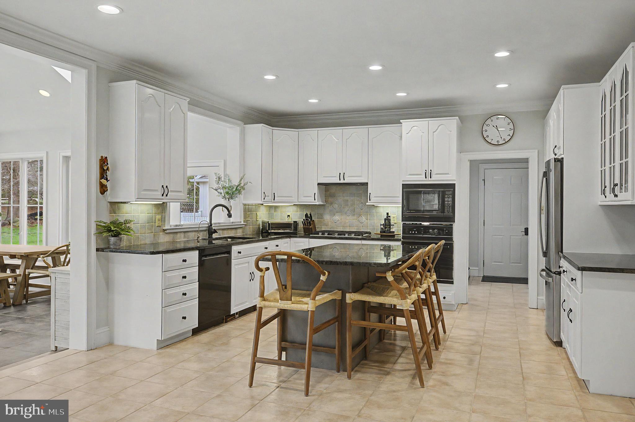 2047 Shearer Road Lansdale, PA 19446 - Photo 15 of 51 Spacious Sunlit Kitchen