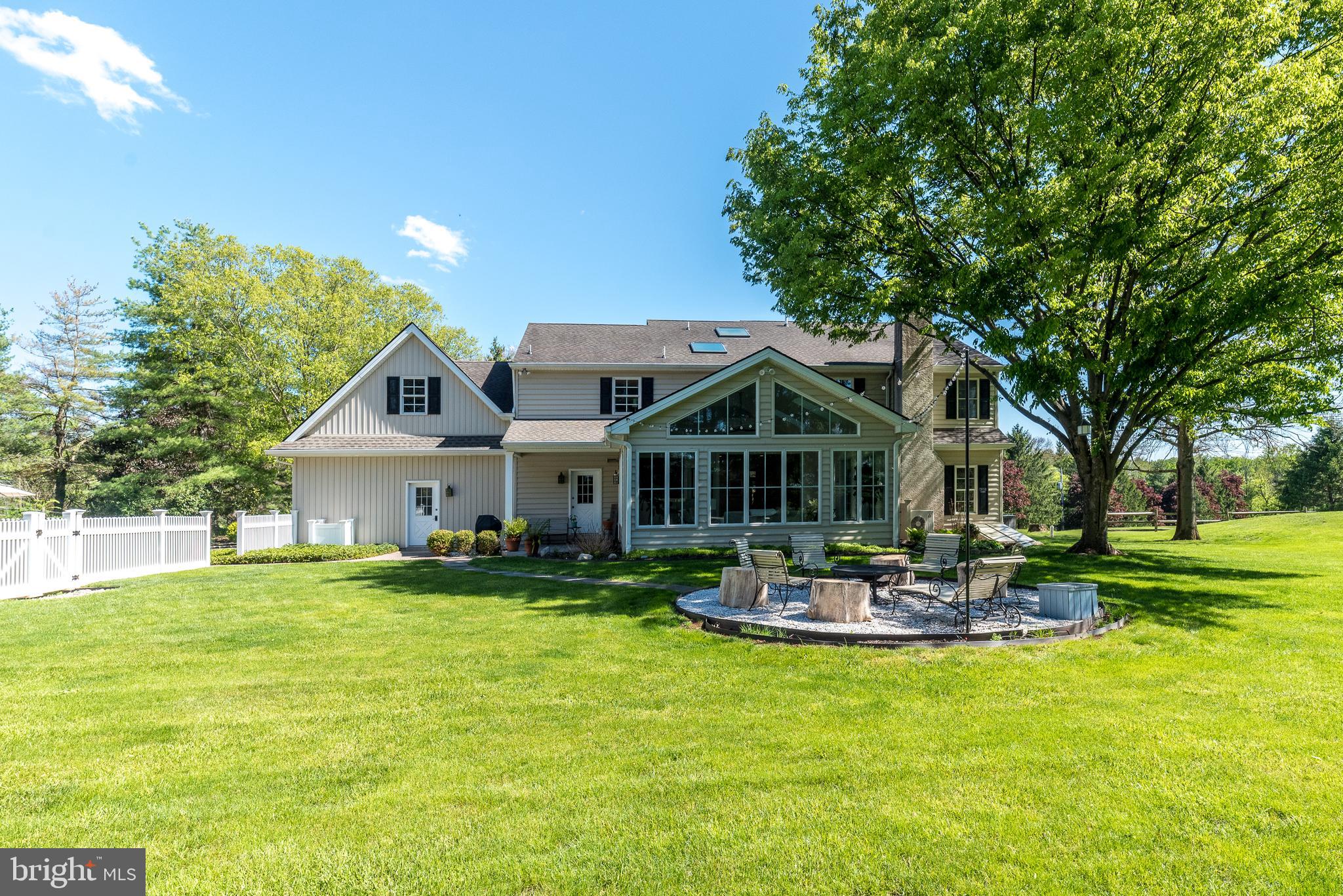 2047 Shearer Road Lansdale, PA 19446 - Photo 42 of 51 Exterior Back