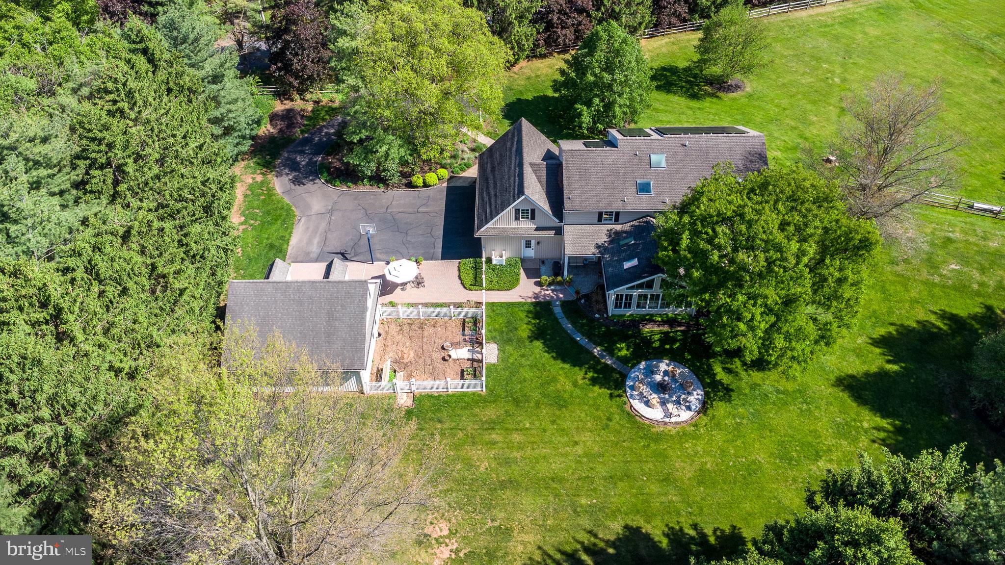 2047 Shearer Road Lansdale, PA 19446 - Photo 51 of 51 Drone Yard Photography