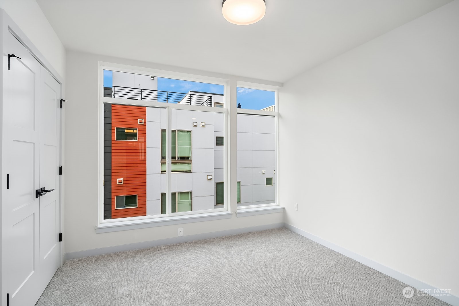 720 North Allen Place Seattle, WA 98103 - Photo 11 of 17 Gallery Image 11