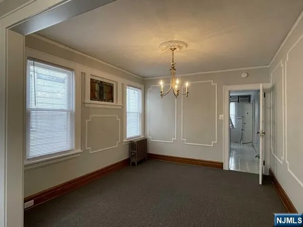 $1,850 | 41 Windsor Street, Unit 2, Kearny, NJ 07032