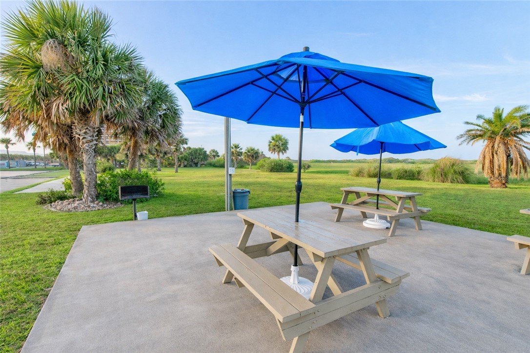 622 Beach Access Road, Unit 129 Port Aransas, TX 78373 - Photo 37 of 40
