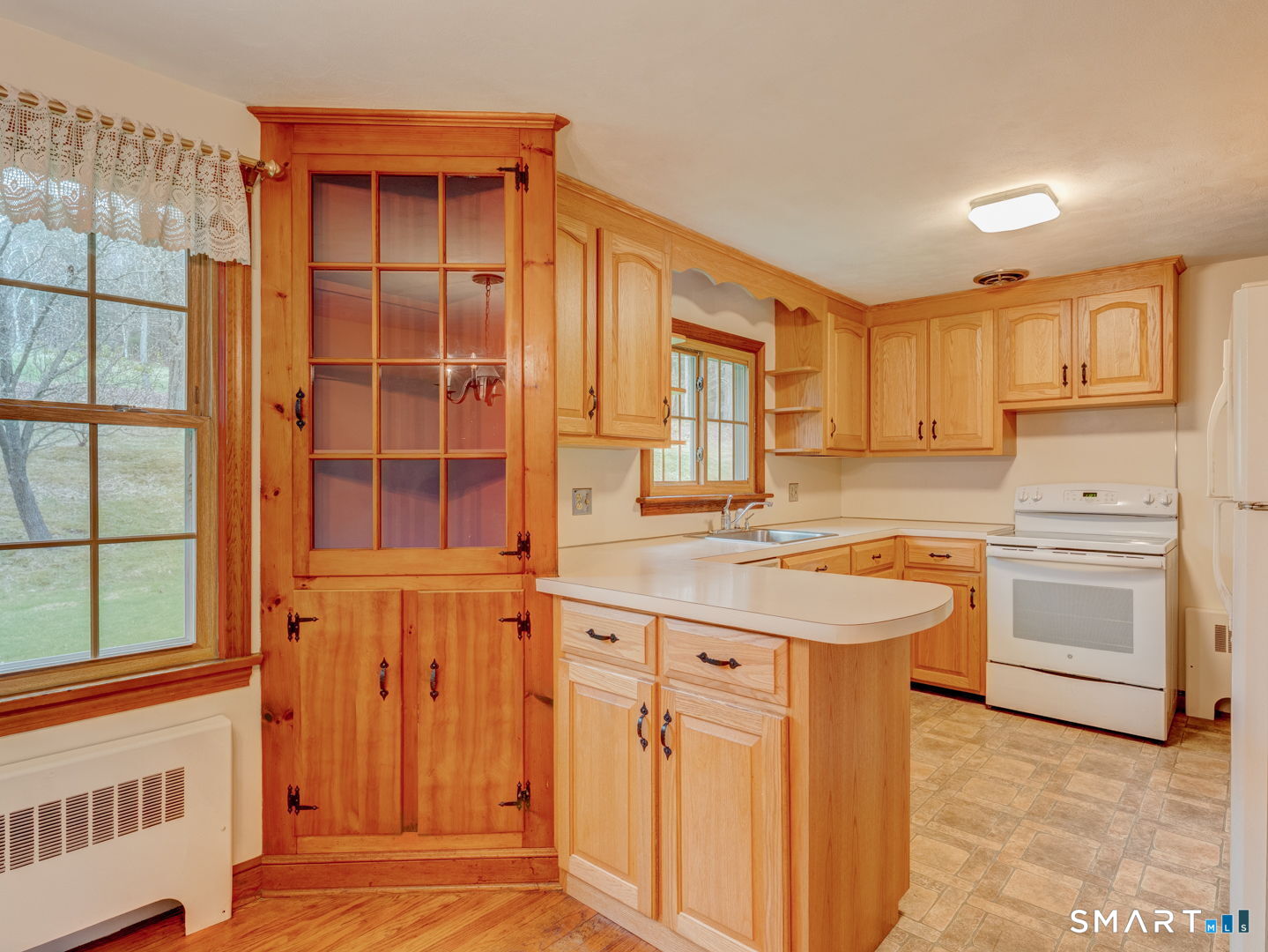 141 Parker Road Somers, CT 06071 - Photo 12 of 38