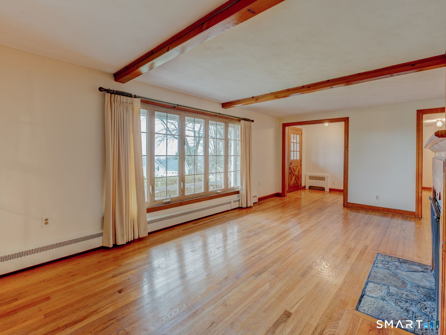 141 Parker Road Somers, CT 06071 - Photo 4 of 38