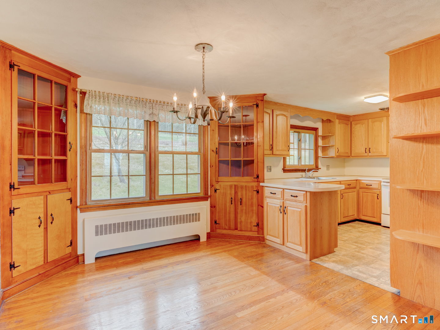 141 Parker Road Somers, CT 06071 - Photo 8 of 38