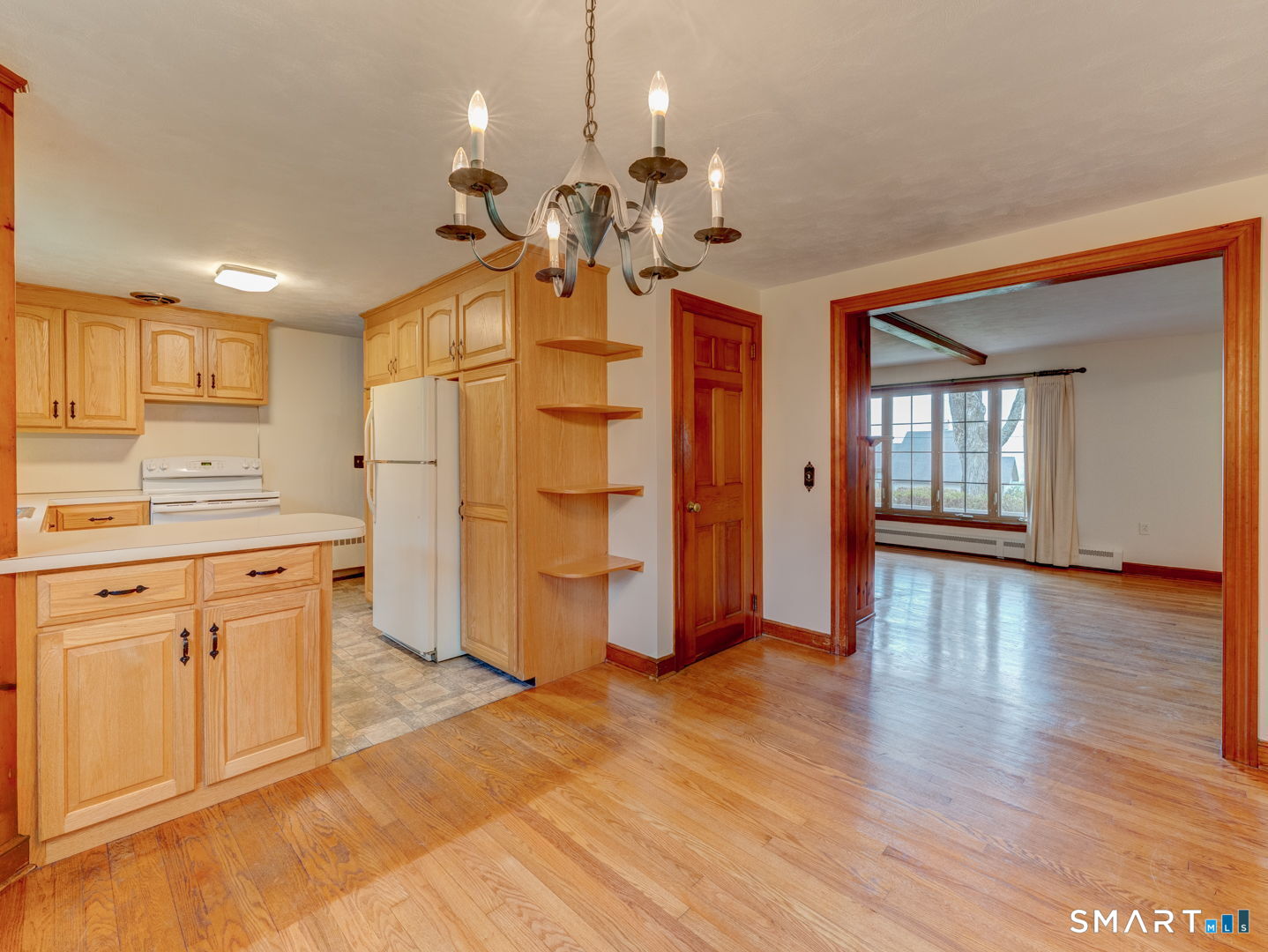 141 Parker Road Somers, CT 06071 - Photo 10 of 38