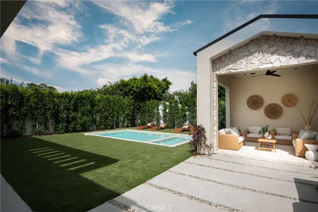 $3,495,000 | 4500 Calhoun Avenue, Sherman Oaks, CA 91423