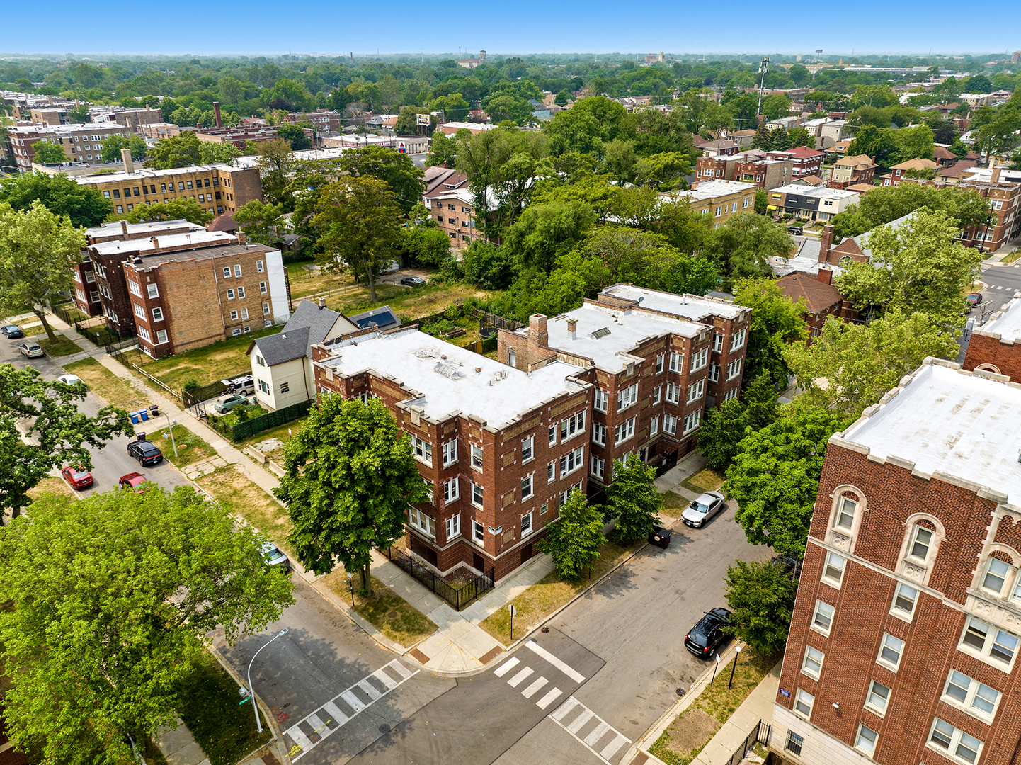 an aerial view of multiple house
