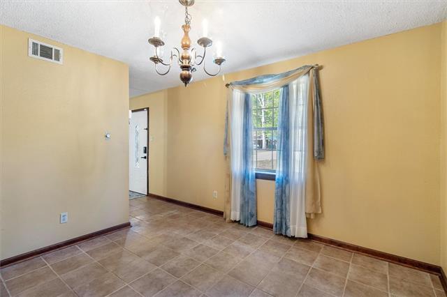 220 Chestnut Street Mandeville, LA 70471 - Photo 8 of 23