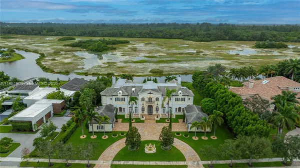 $6,990,000 | 2951 Lake Ridge Lane, Weston, FL 33332