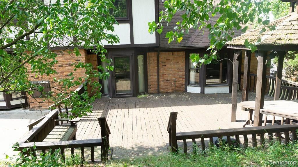 3139 Greenspring Lane Rochester Hills, MI 48309 - Photo 14 of 25