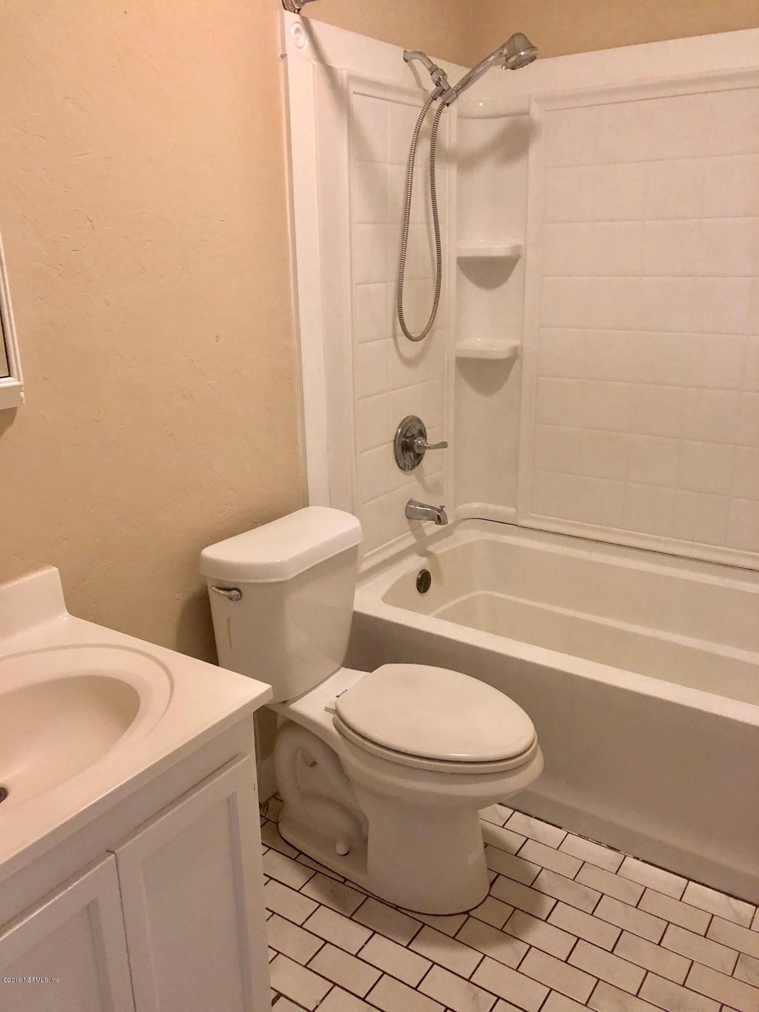 86078 Spring Meadow Avenue Yulee, FL 32097 - Photo 13 of 19 Bath