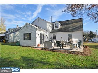 515 Ramsey Road Oreland, PA 19075 - Photo 2 of 12
