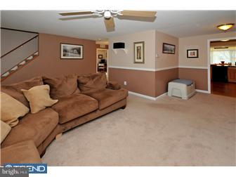 515 Ramsey Road Oreland, PA 19075 - Photo 3 of 12
