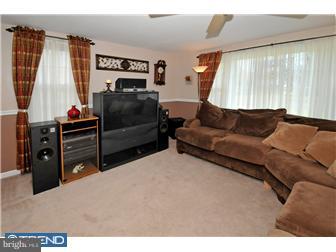 515 Ramsey Road Oreland, PA 19075 - Photo 4 of 12