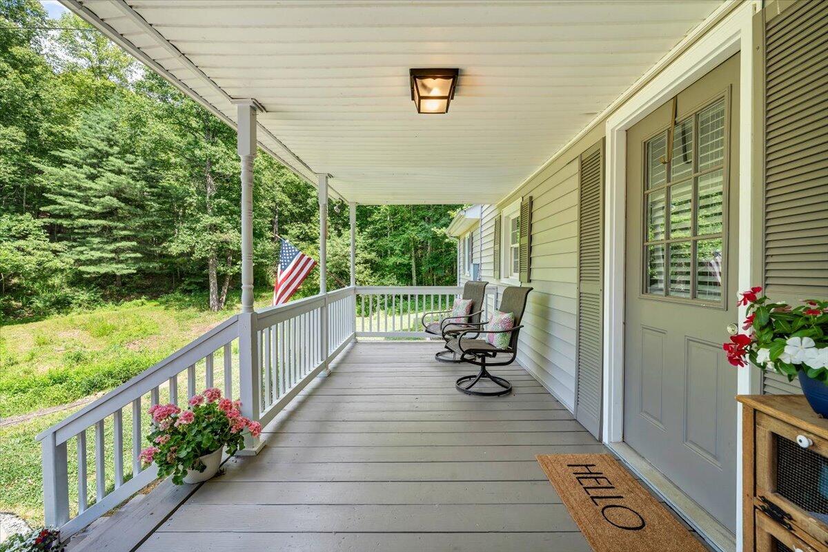 2852 Bethlehem Road Boones Mill, VA 24065 - Photo 5 of 51 05-MIB07722
