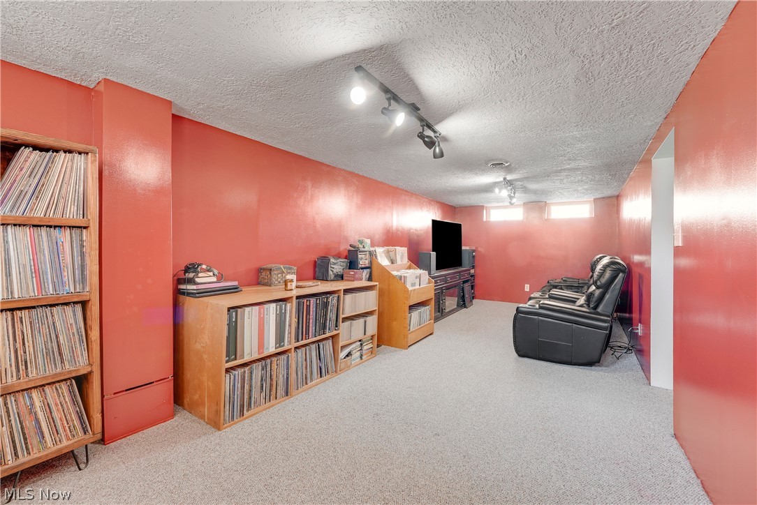 1677 Douglas Road Wickliffe, OH 44092 - Photo 21 of 28 Gallery Image 21