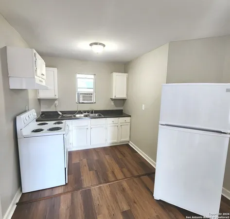 $895 | 924 West Kings Highway, Unit 3, San Antonio, TX 78201