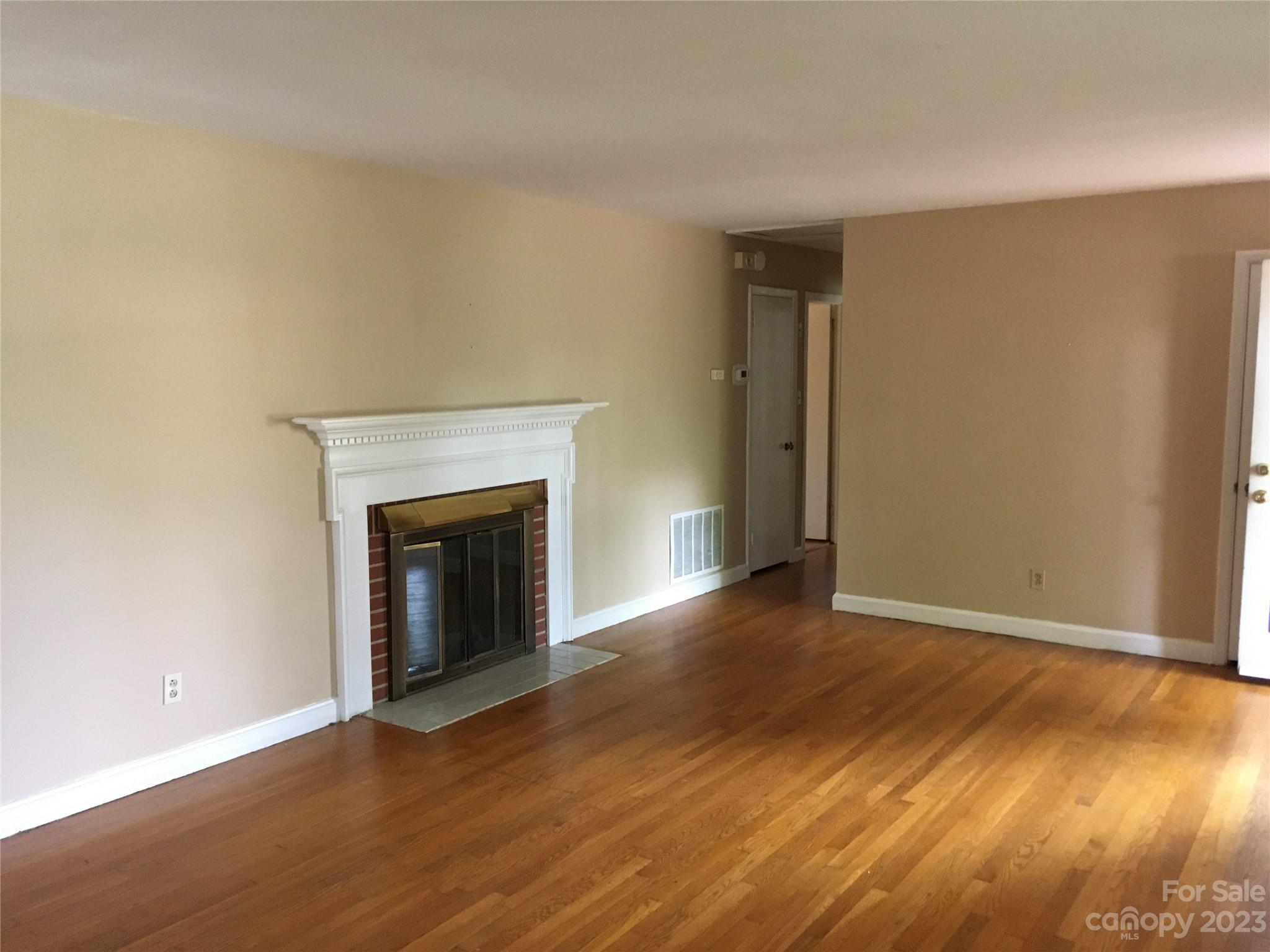 179 Rutledge Avenue Southwest Concord, NC 28025 - Photo 4 of 21 Gallery Image 4