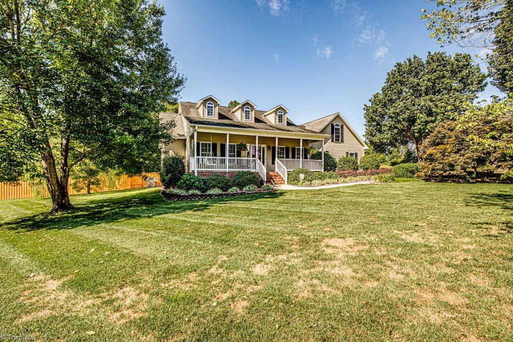 324 Ridge Drive Lexington, NC 27295 - Photo 4 of 49 Gallery Image 4