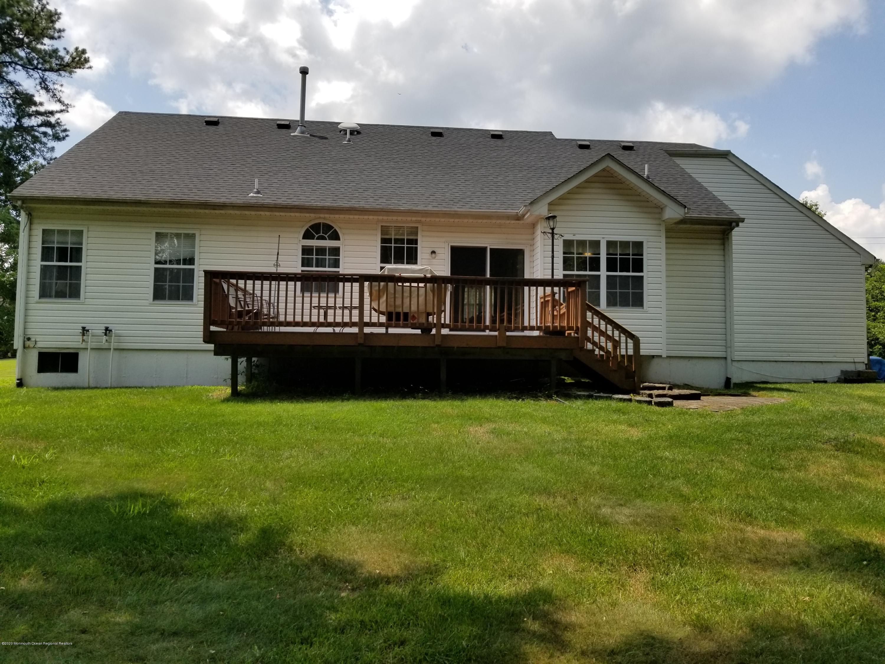 325 Leesville Road Jackson, NJ 08527 - Photo 4 of 7 20200708_124642