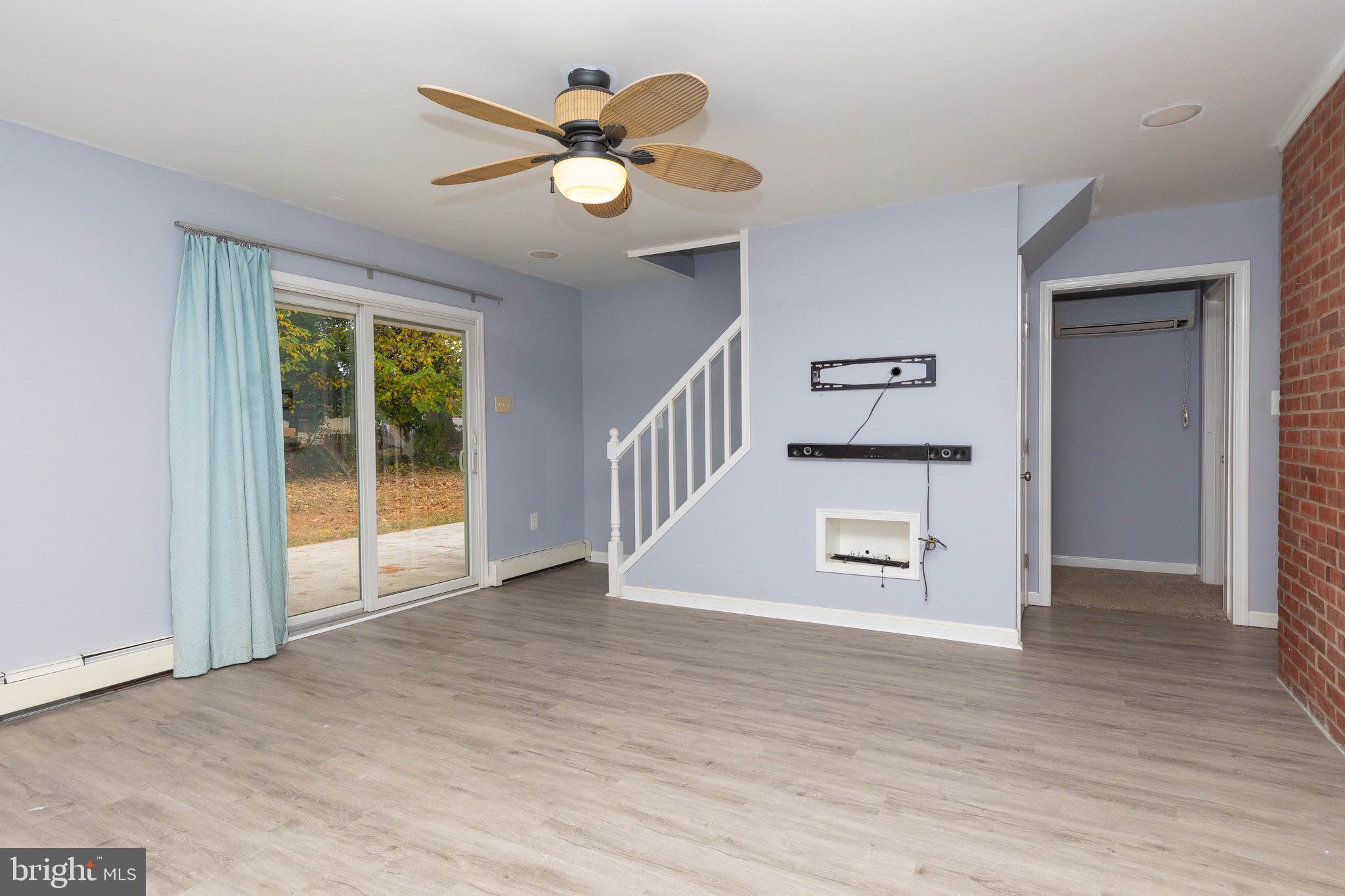 15 Inwood Road Levittown, PA 19057 - Photo 9 of 30 Gallery Image 9