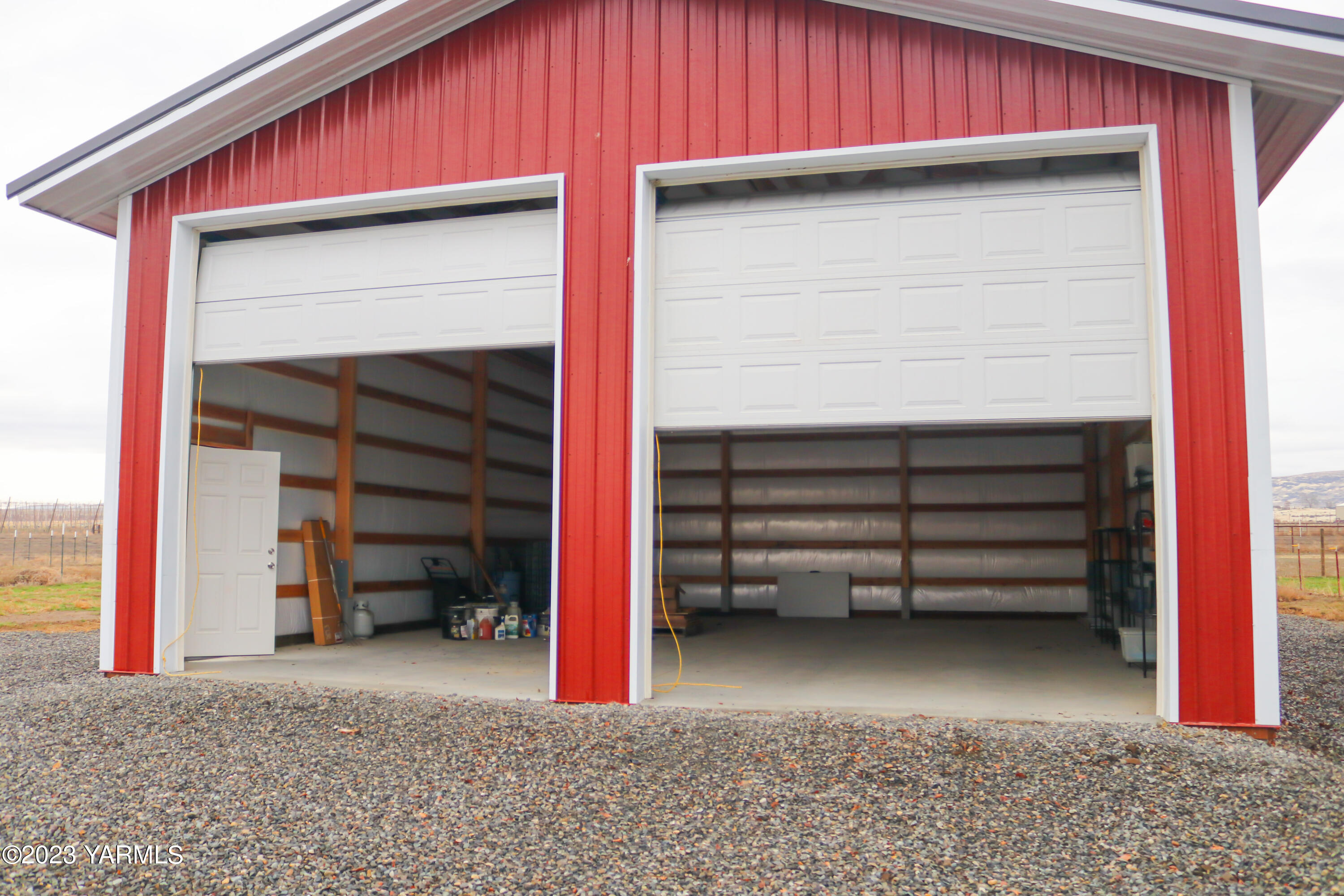 245 West Huntzinger Road Selah, WA 98942 - Photo 35 of 54 a view of room with the stairs