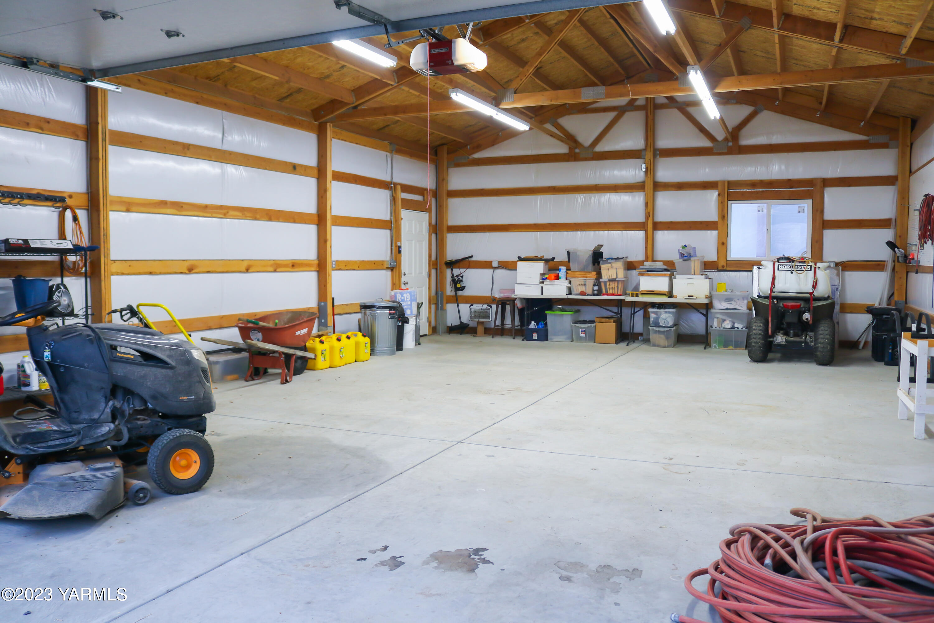 245 West Huntzinger Road Selah, WA 98942 - Photo 37 of 54 a view of storage and utility room